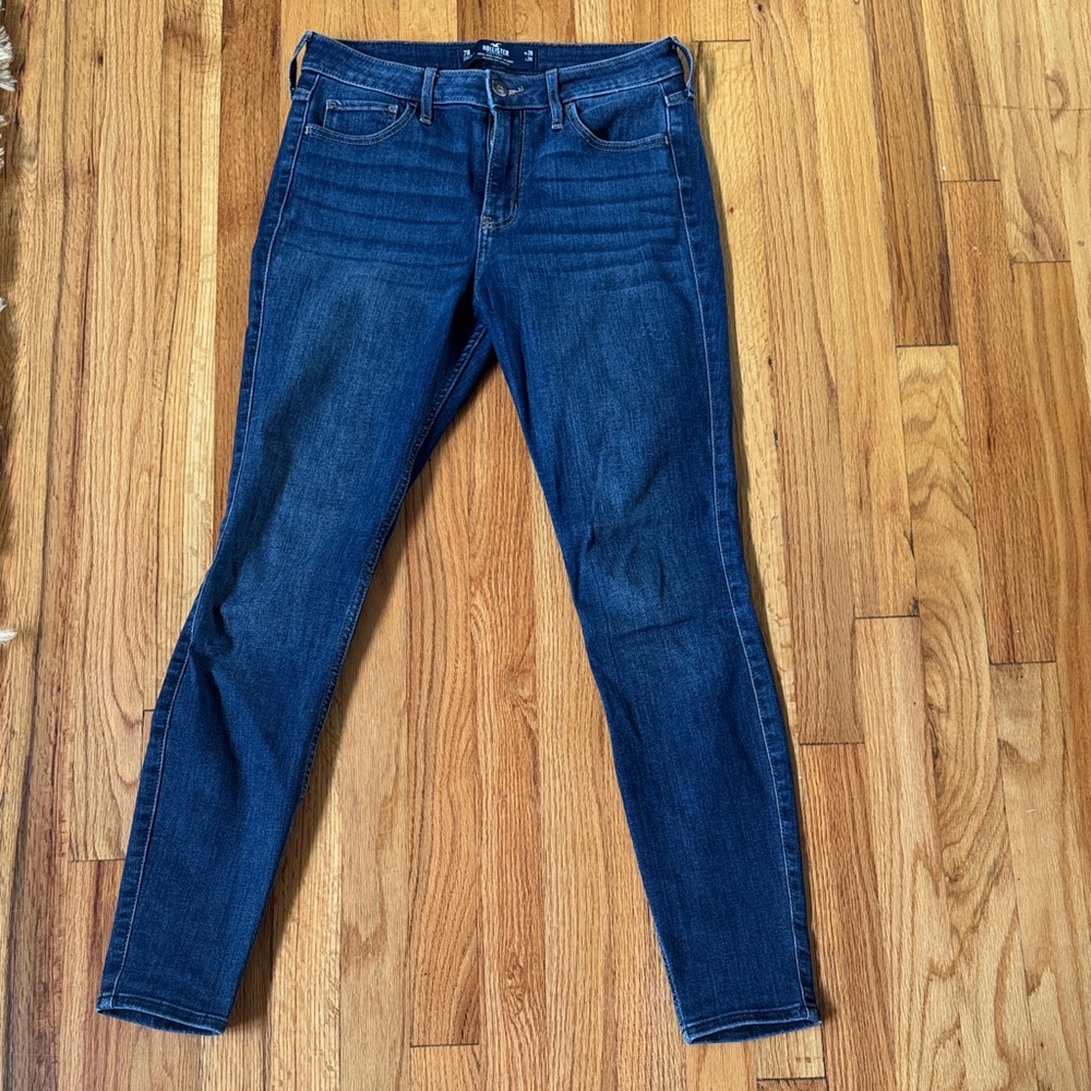 Hollister Dark Blue Skinny Jeans